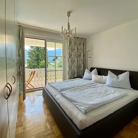 Luxury-suites Traunsee Apartment *