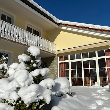 Luxury-suites Traunsee Apartment